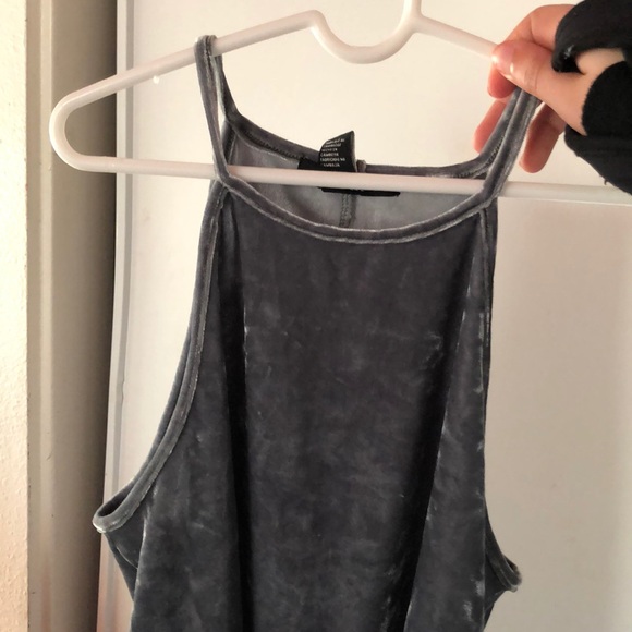 Nothing required - Picture 1 of 2